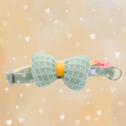 Green Knit Bow + Polka Dot Cat Collar